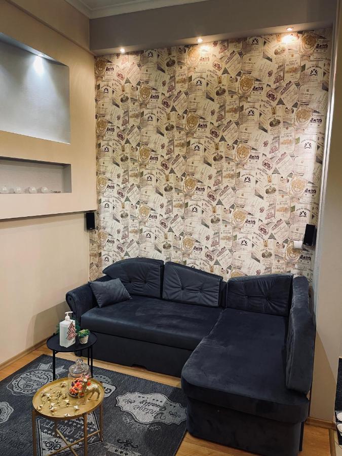 Apartments Djulia On Valova Street Львів Екстер'єр фото